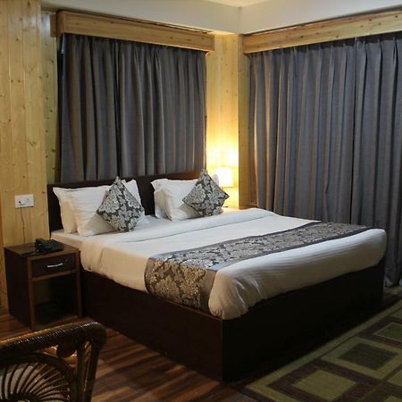Bluben Alpine Hotel Pelling Buitenkant foto