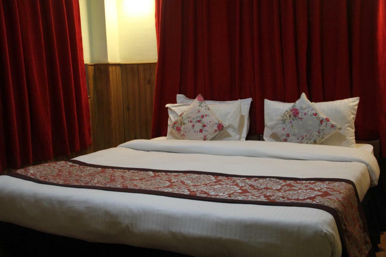 Bluben Alpine Hotel Pelling Buitenkant foto