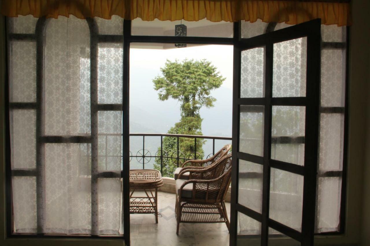 Bluben Alpine Hotel Pelling Buitenkant foto